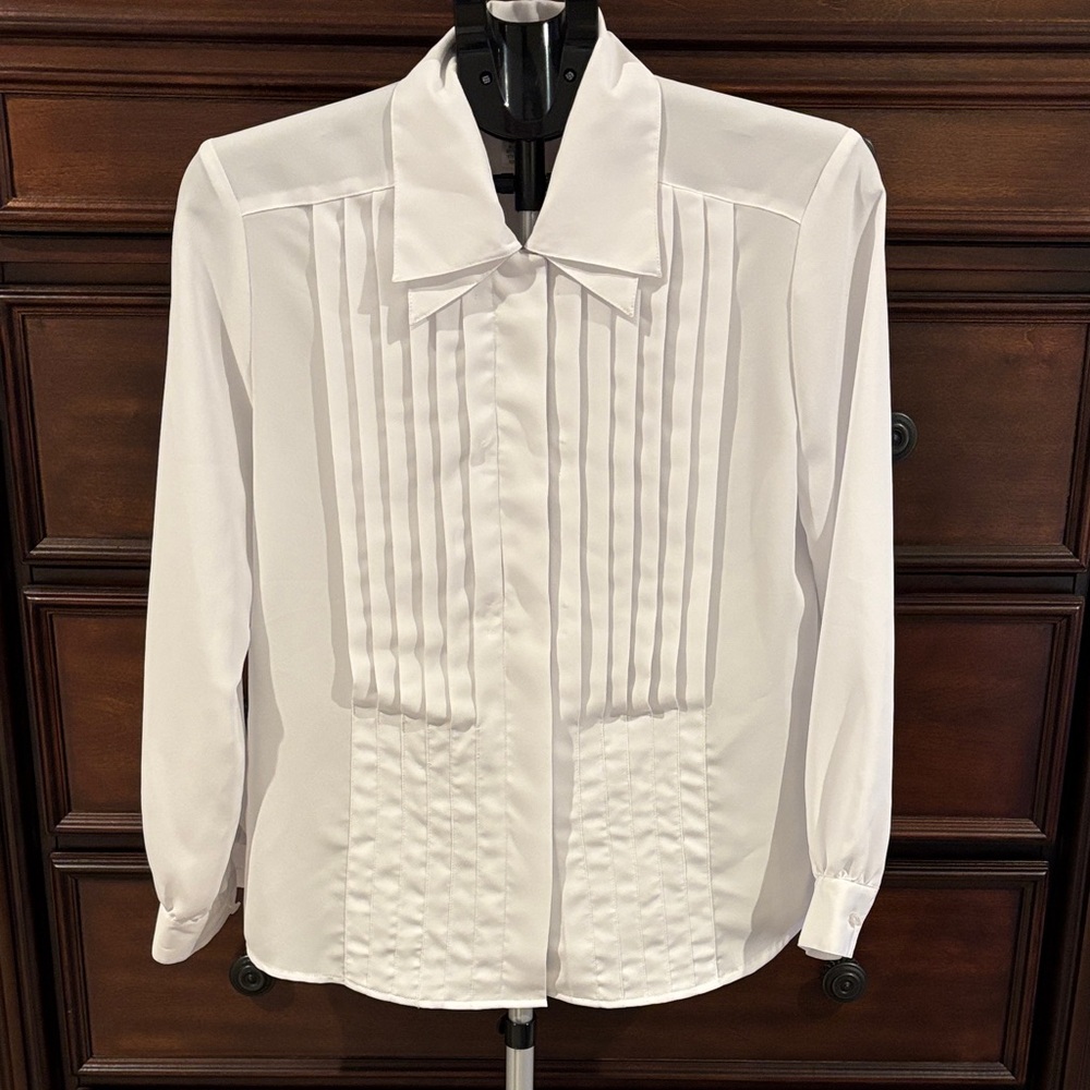 Vintage Notations Petite White Pleated Blouse